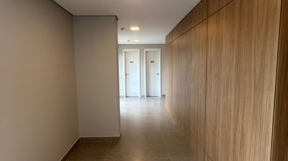 AUT 2750 (6)